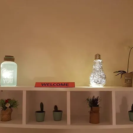 Bonito Apartamento Triana-Los Remedios Siviglia Esterno foto