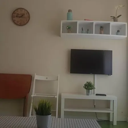 Bonito Apartamento Triana-Los Remedios Siviglia Esterno foto